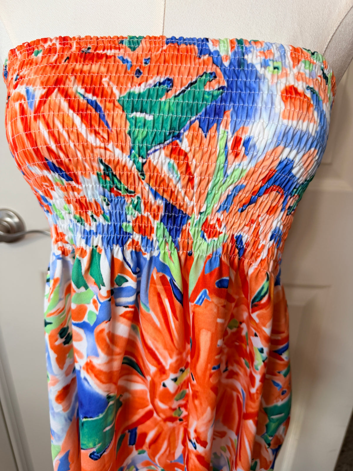 strapless smocked mini dress/skirt/top size medium