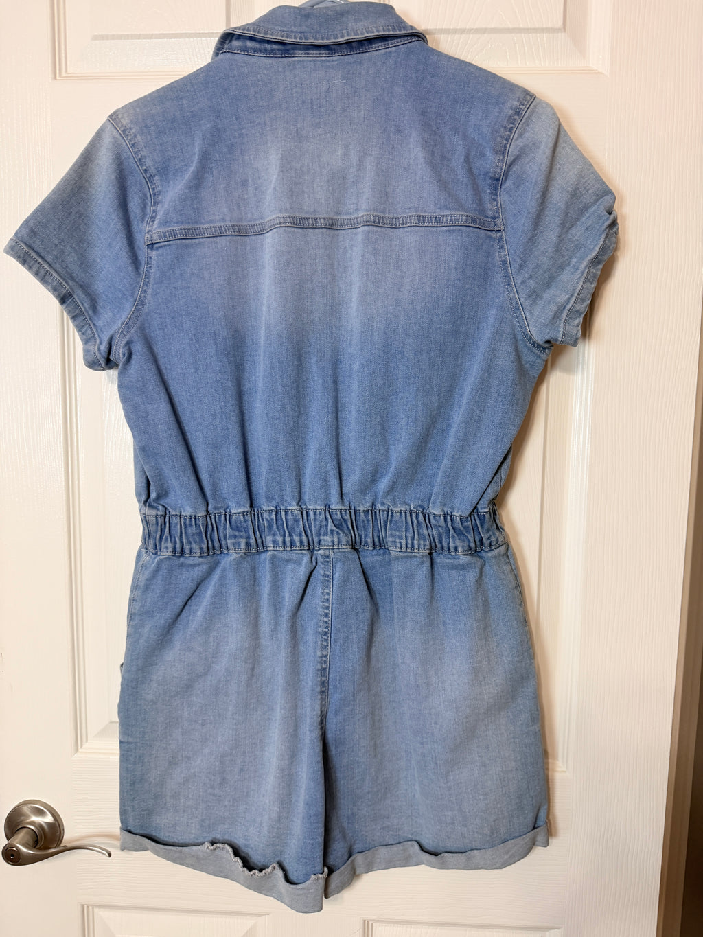 Celebrity Pink Light-Washed Denim Romper Size Medium