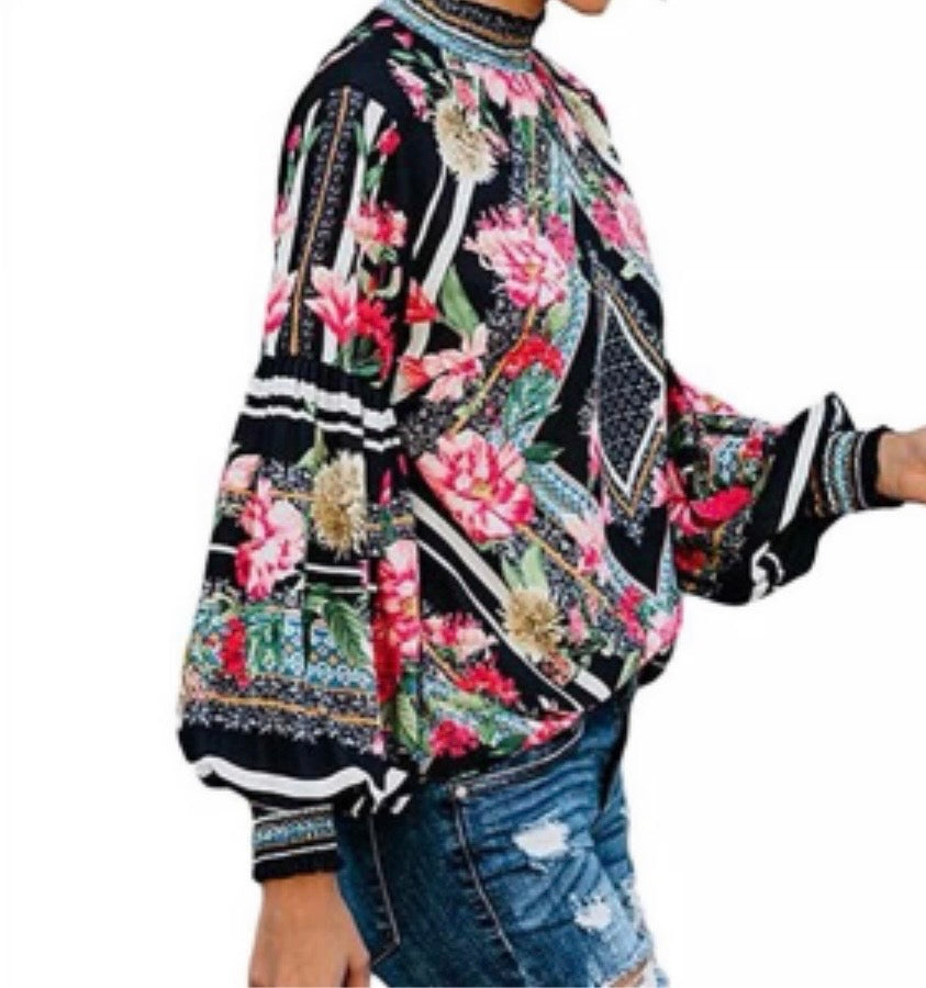 Geometric long-sleeve silk like blouse