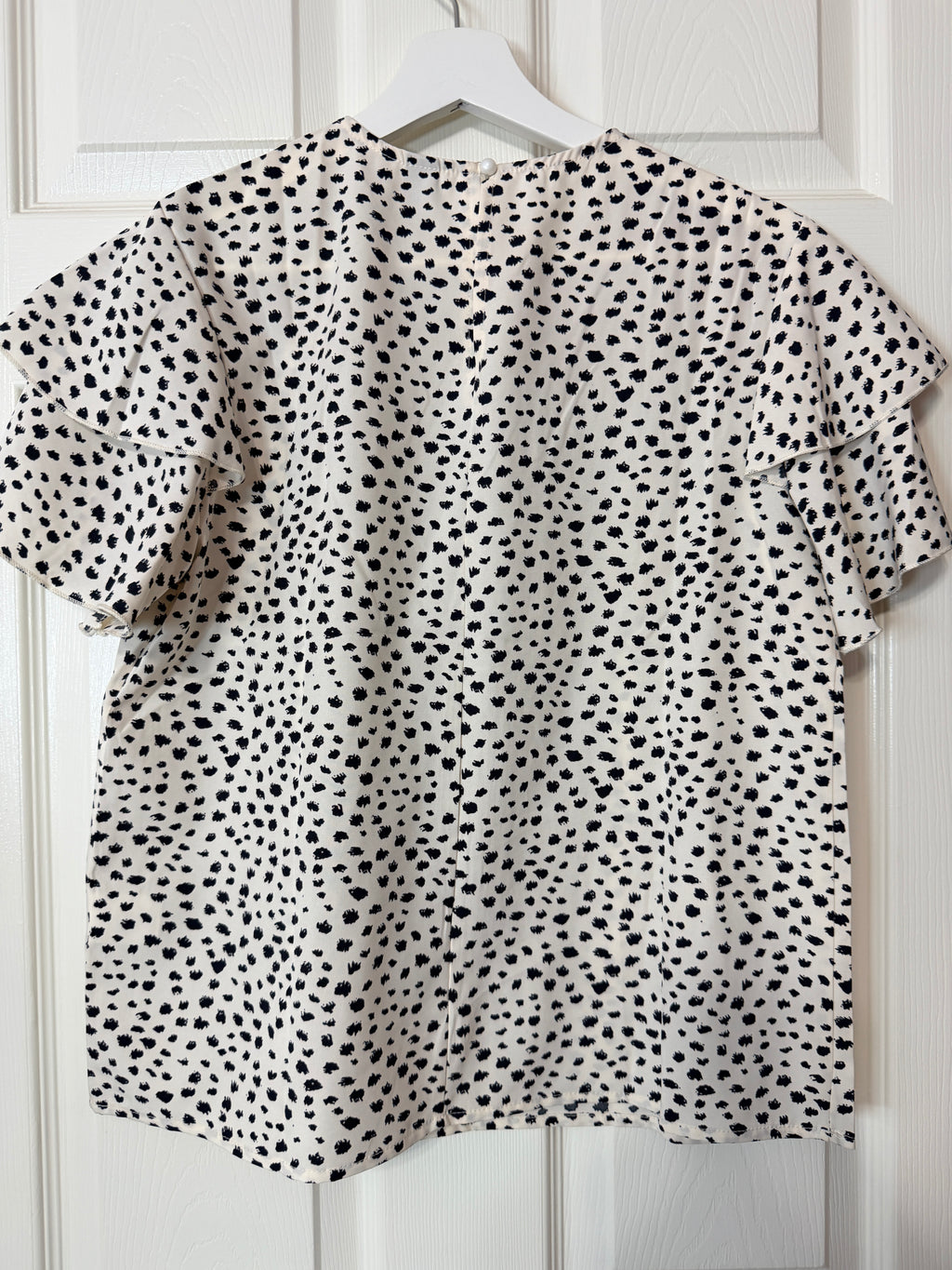 Lightweight Dressy Top size medium
