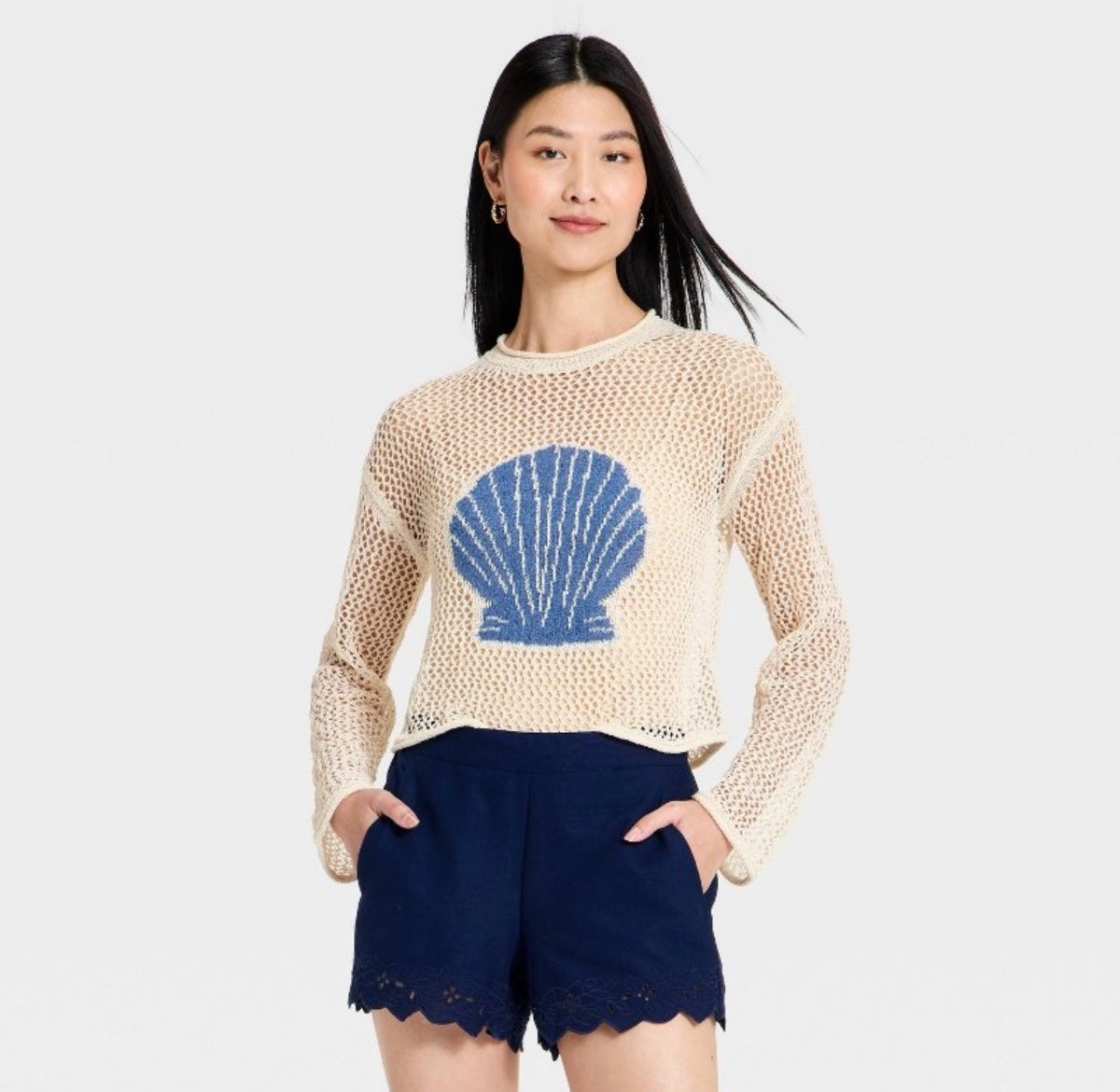 Women’s Pull-Over Sweater