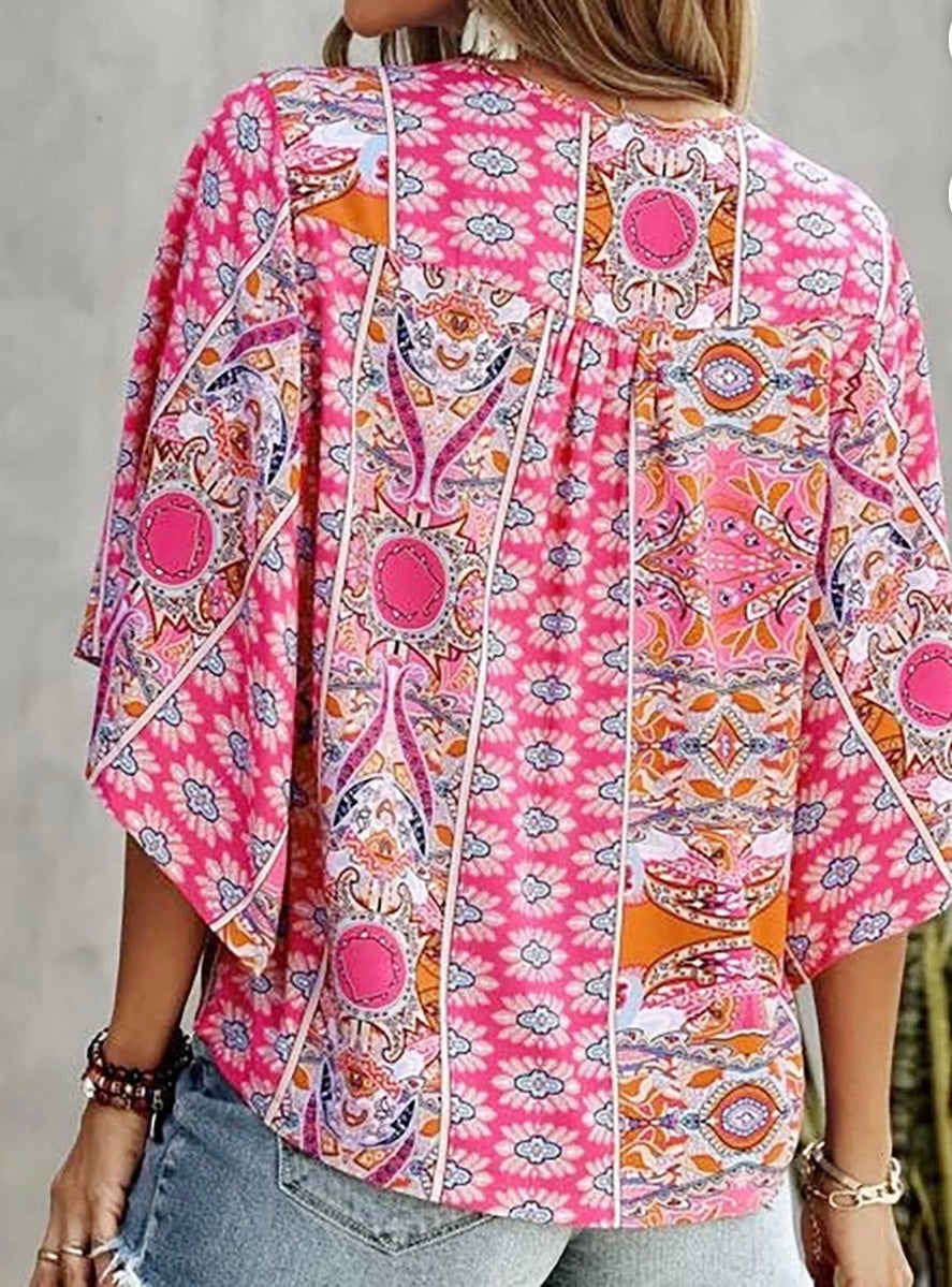 Loose Fit Casual Bohemian Printed Short Sleeve V-neck Pullover Blouse (30-day rental)