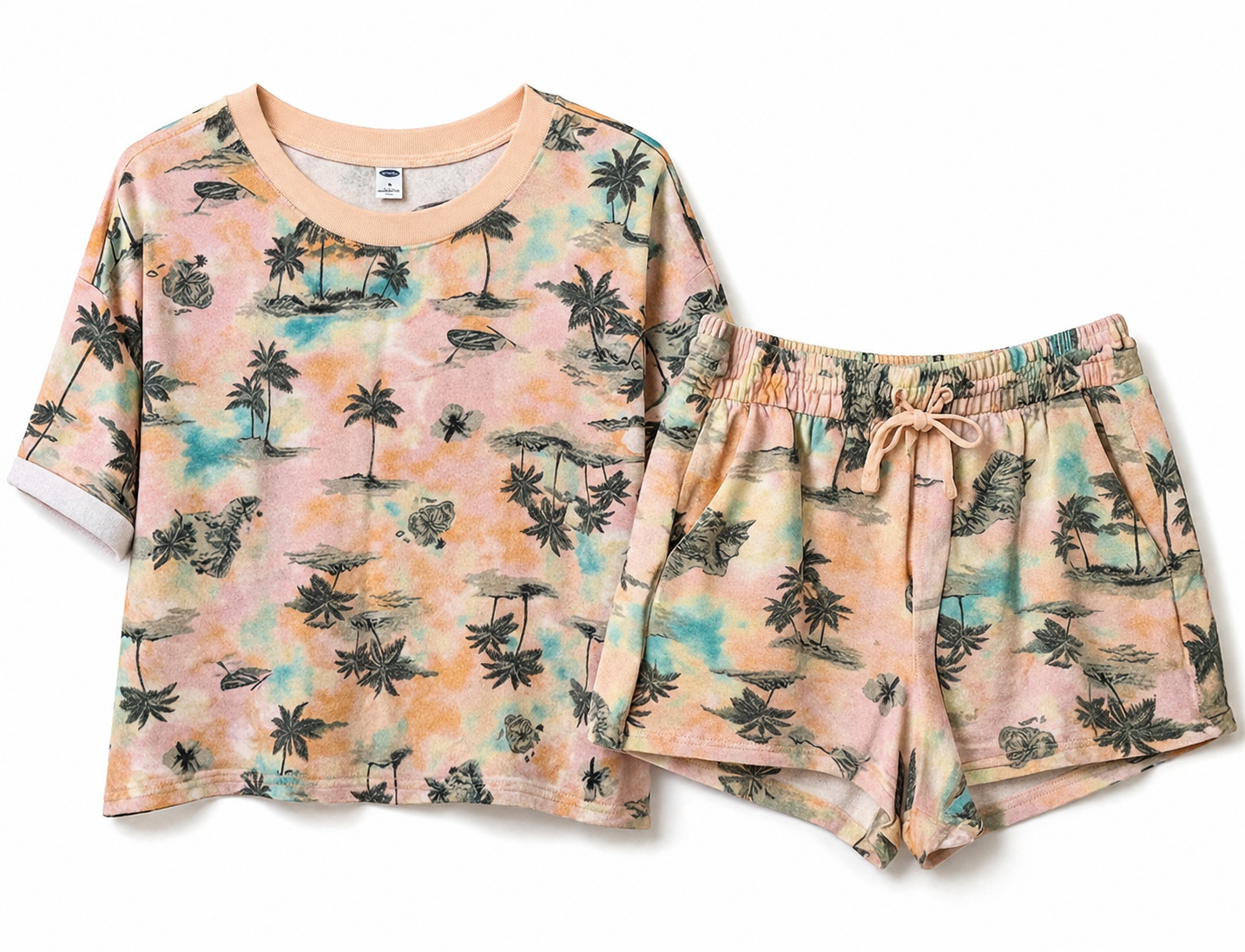 2-piece sweatshirt/shorts with a tropical palm tree print (30-day rental)